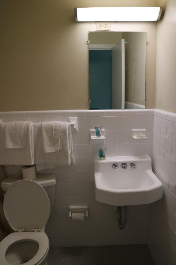 University Motel สตาร์ควิลล์ ห้อง รูปภาพ
